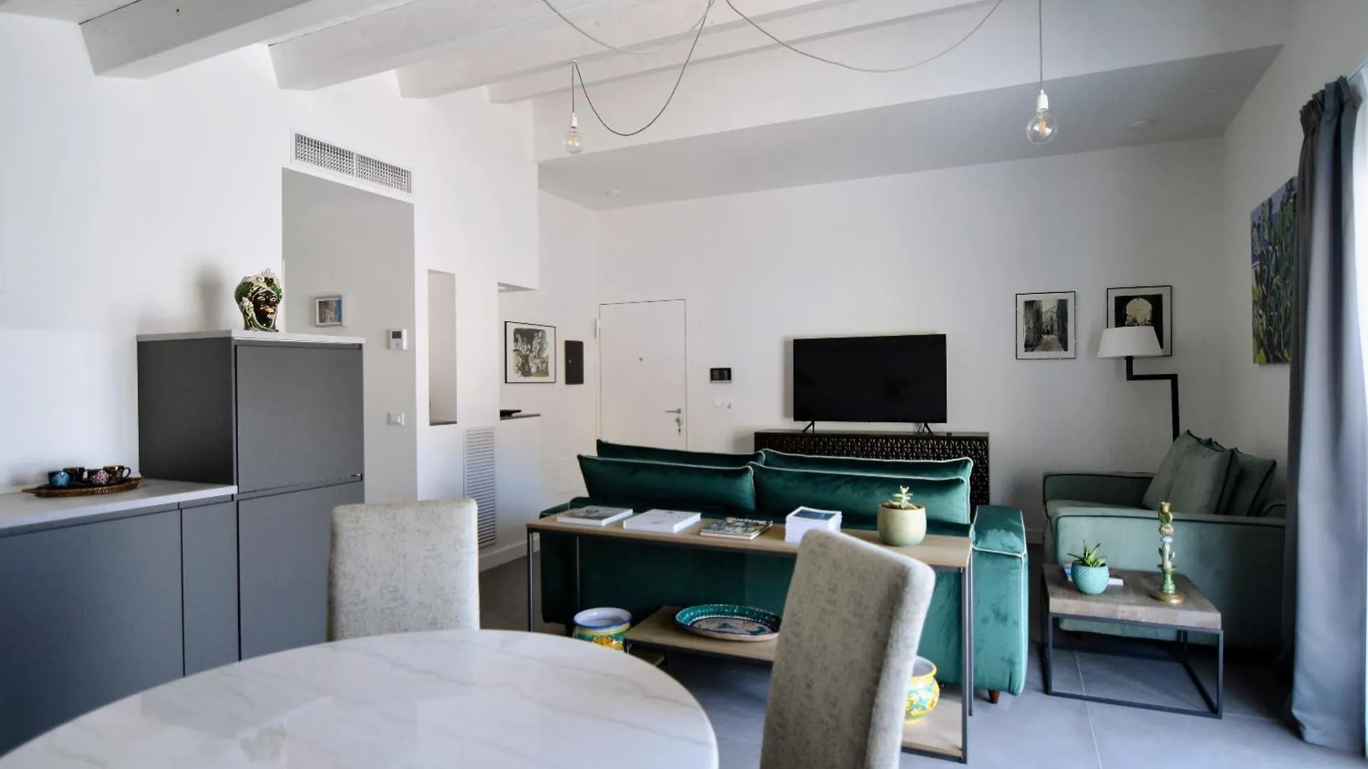 Maciuni Apartments Palermo Italy