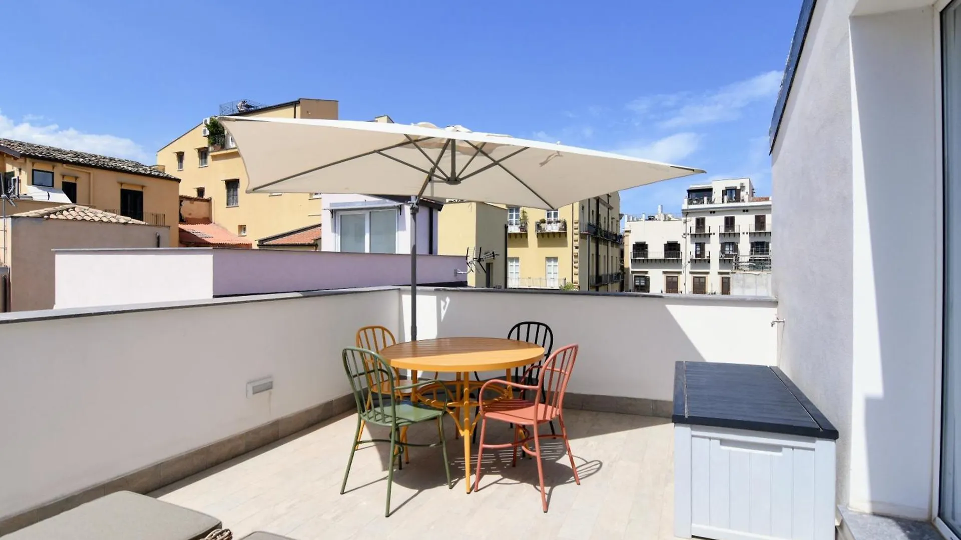 Maciuni Apartments Palermo 0*,